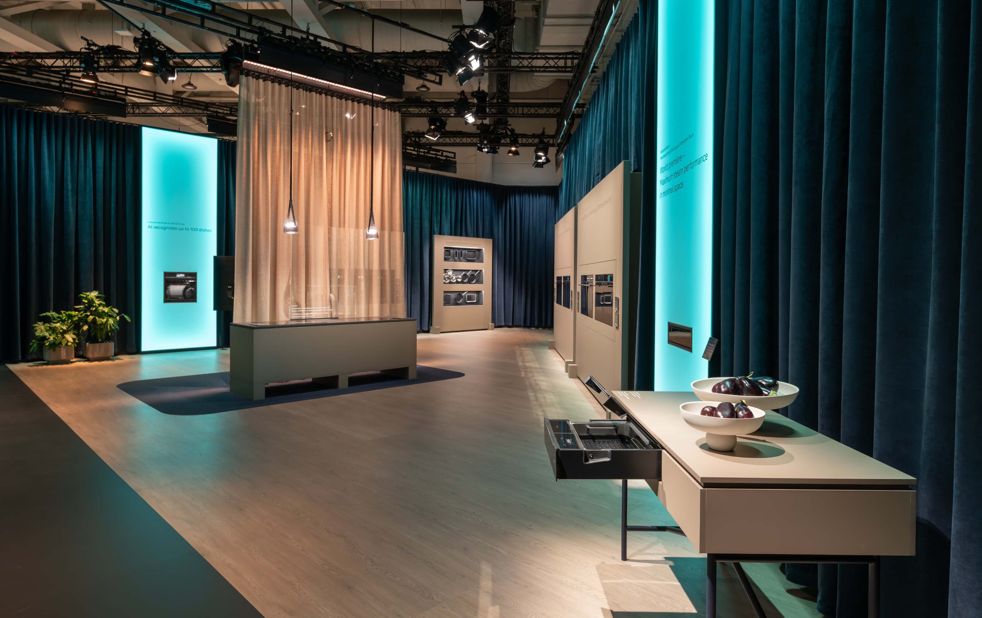 SIEMENS_IFA2025_WOU_Architects_Messestand_3_web SIEMENS_IFA2025_WOU_Architects_Messestand_3_web