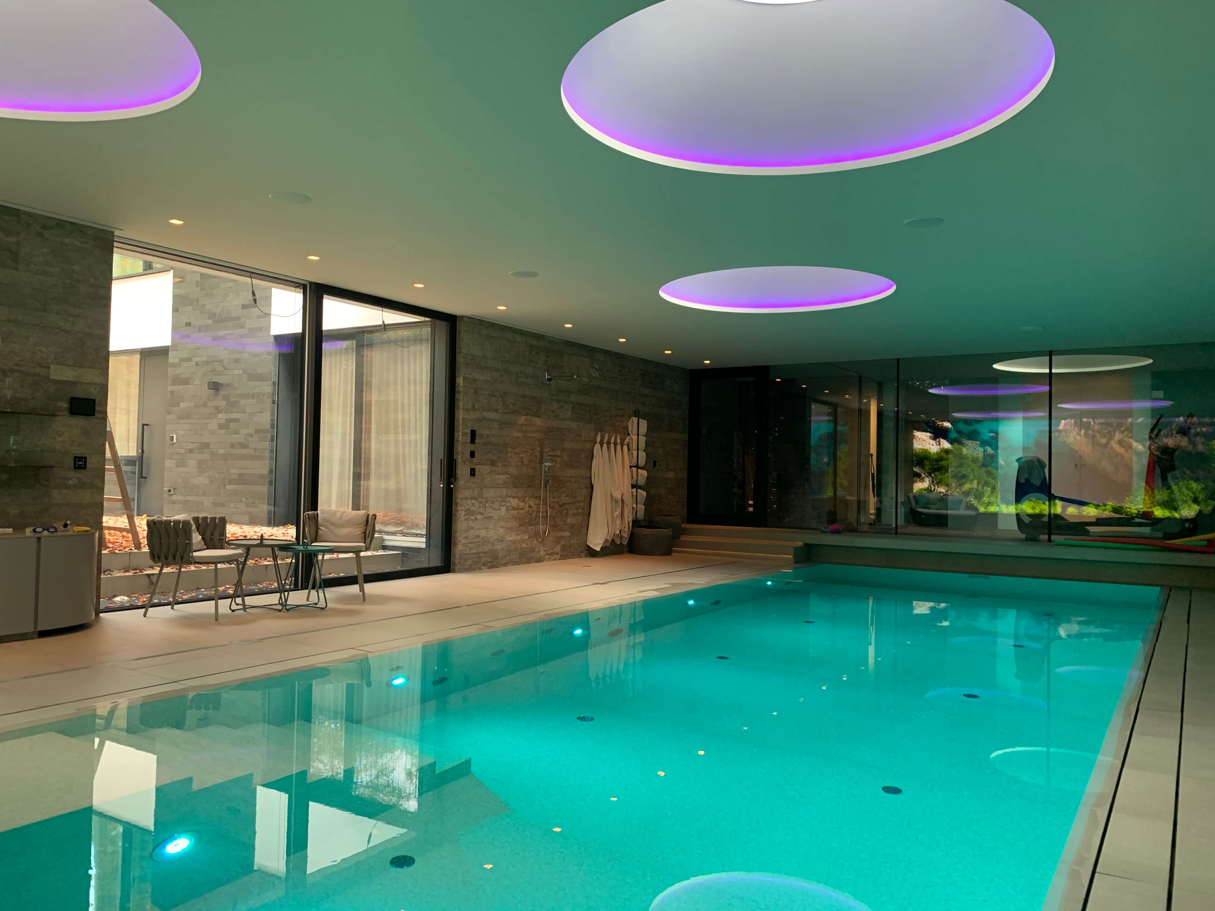 WOU_Architektur_Neubau_Villa_W Pool Design München WOU_Architektur_Neubau_Villa_W Pool Design München